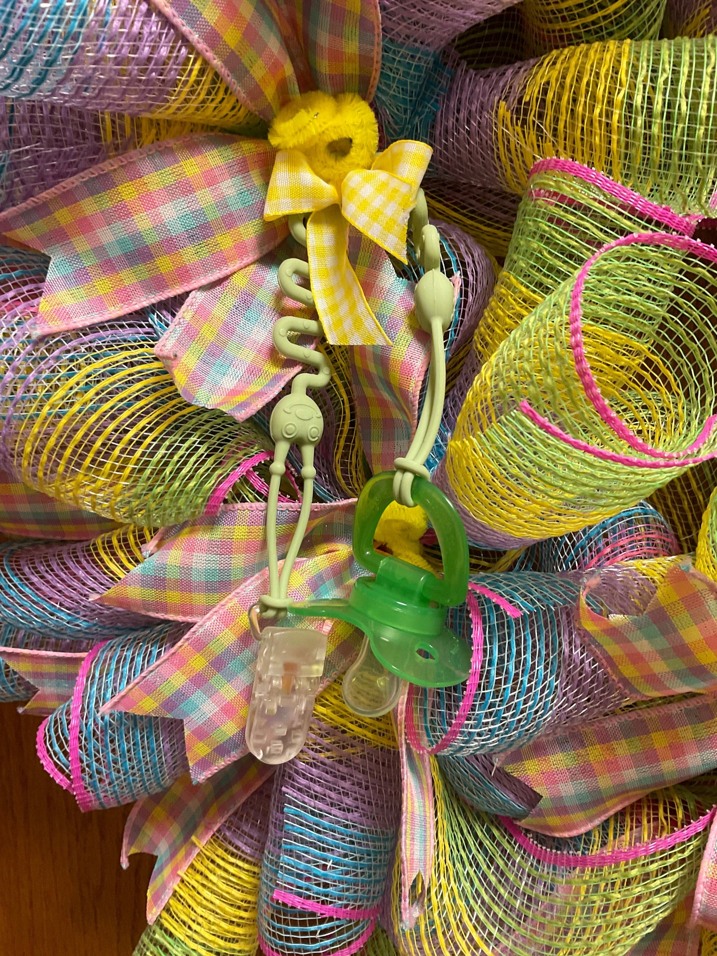 Giggles & Gingham – Whimsical Baby Shower Wreath with Clown Accent