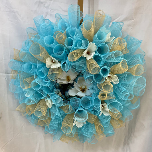 Sky Petals Summer Wreath – 25” Soft Blue & Gold Mesh with Florals