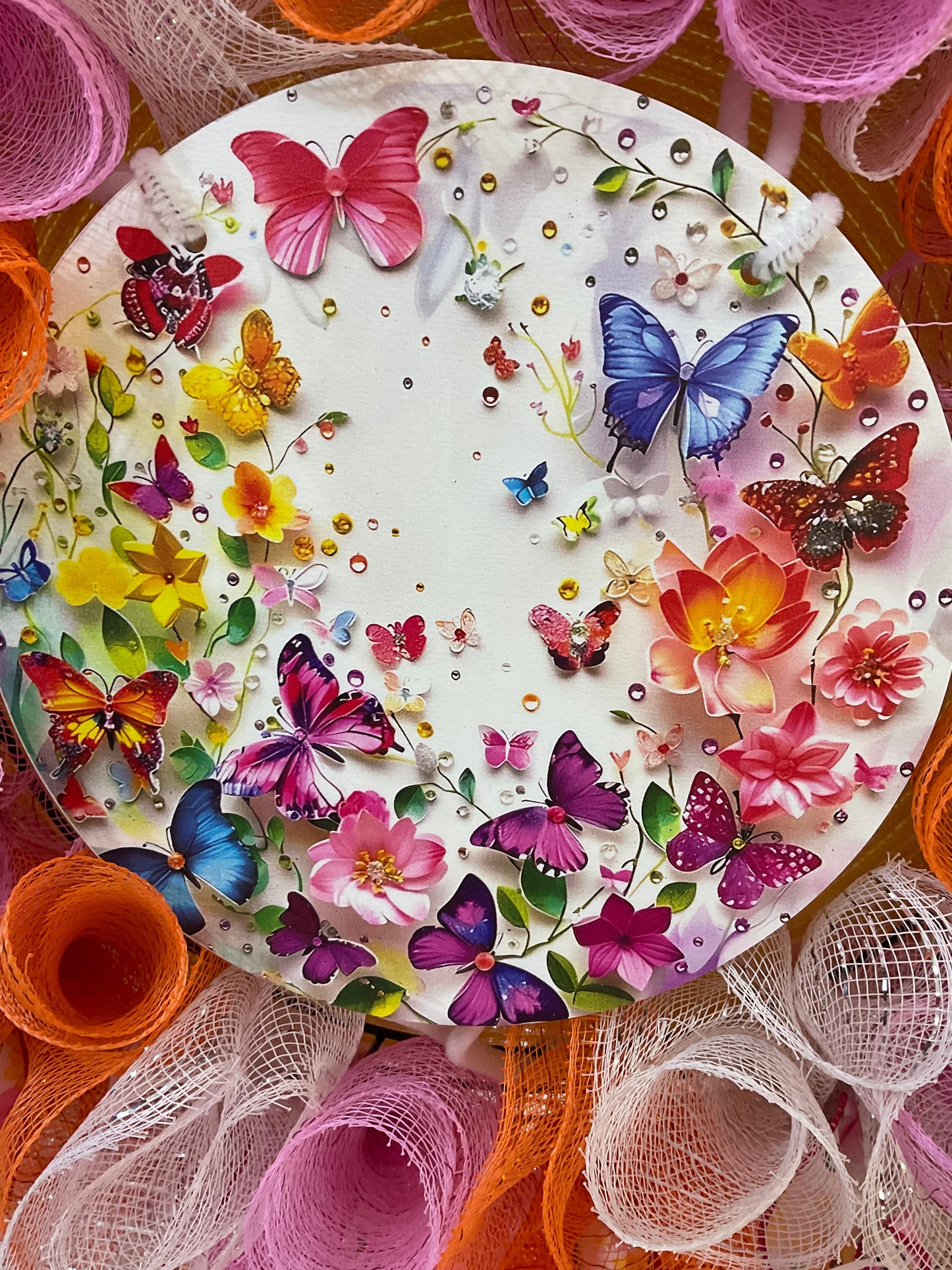 Butterfly Bliss Wreath – Pink, Orange & White Mesh with Floral & Butterfly Accents