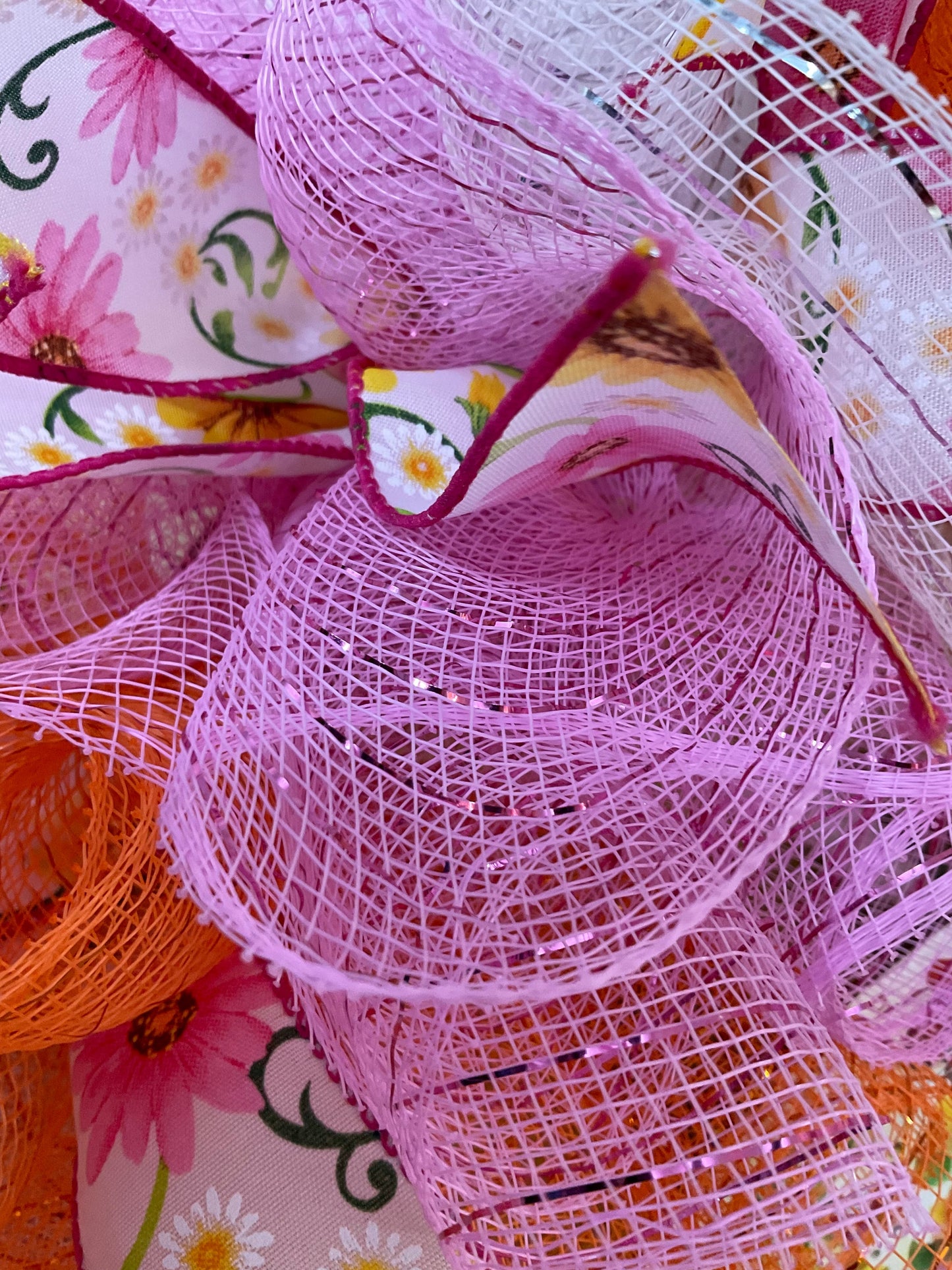 Butterfly Bliss Wreath – Pink, Orange & White Mesh with Floral & Butterfly Accents