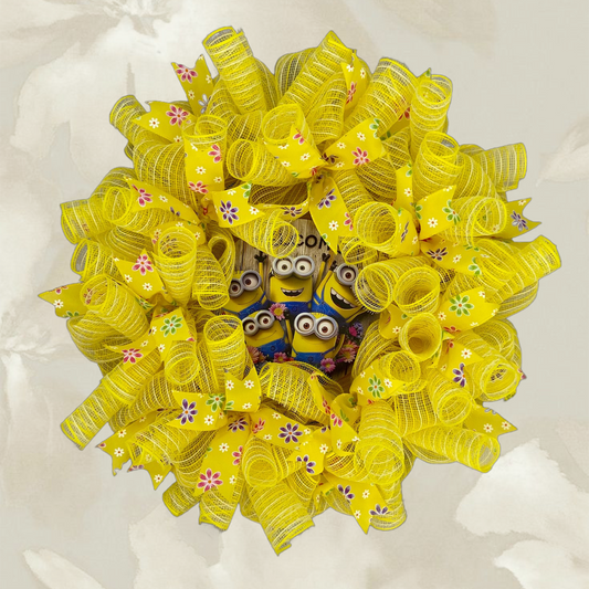 Minion Mischief – 24” Yellow Welcome Wreath
