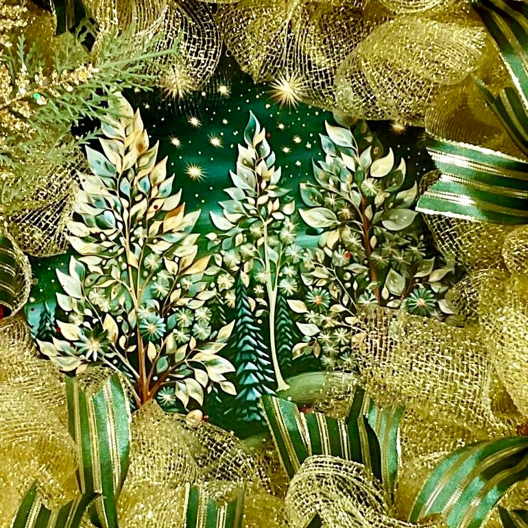 Enchanted Evergreen Glow Wreath – 28” Gold Mesh & Green Ribbon Winter Door Wreath