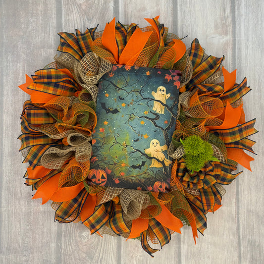 Ghostly Greetings – 24” Halloween Wreath with Plaid & Pumpkins