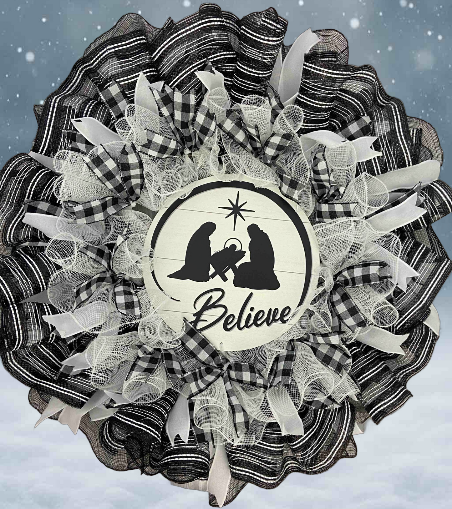 Believe Nativity Christmas Wreath – 33” Black & White Elegance