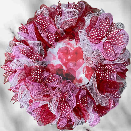 Blushing Hearts Wreath – 20” Valentine’s Day Mesh Bloom